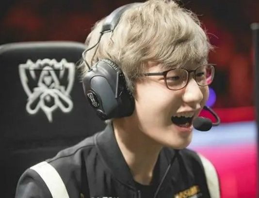 都表现稳定 都表现稳定